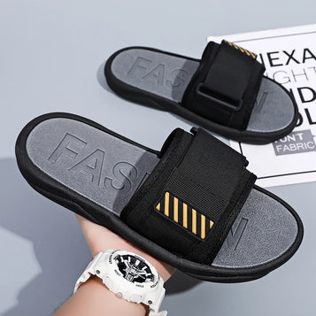 High Quality Brand New Men Casual Slippers Sandals Outdoor Beach Shoes Clogs Designer EVA Soft Bottom Summer Men Home Slippers