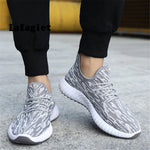 New 2022 Men Running Shoes Breathable Outdoor Sports Shoes Lightweight Sneakers for Women Comfortable Athletic Training Footwear