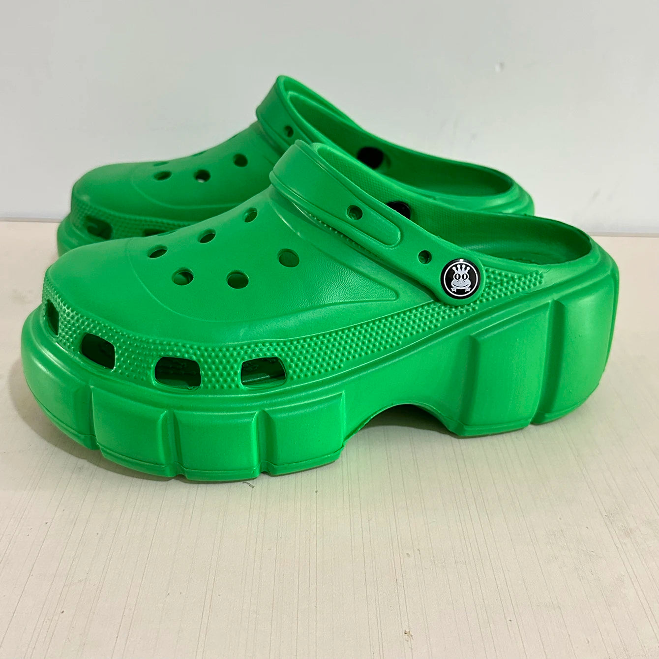 green-without-charms