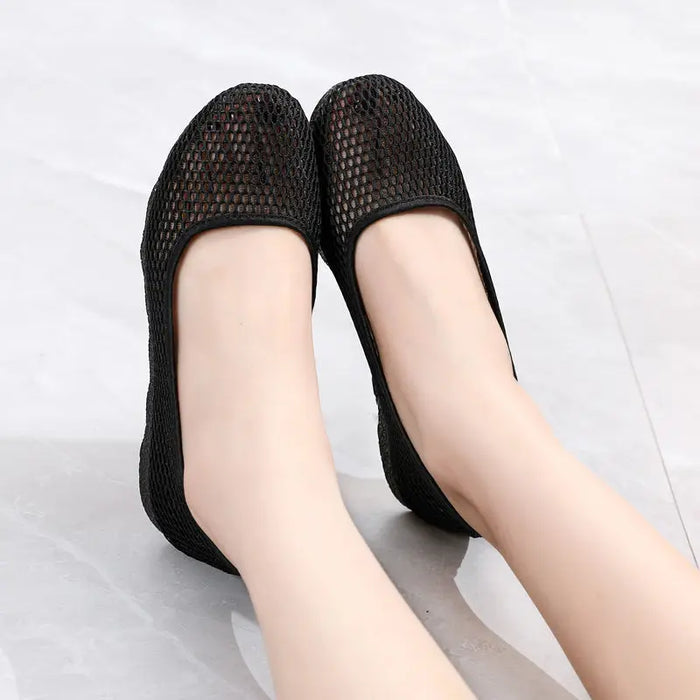 Women Tennis Shoes Breathable Mesh Woman Sports Shoes Light Outdoor Jogging Walking Sneakers Slip on Female Footwear Flats Shoes