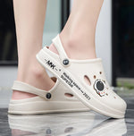 Hole Shoes Men Sandals Summer Cartoon Home Slippers Men Clogs Outdoor Not Slip Platform Beach Sandals Men Slippers Garden Shoes